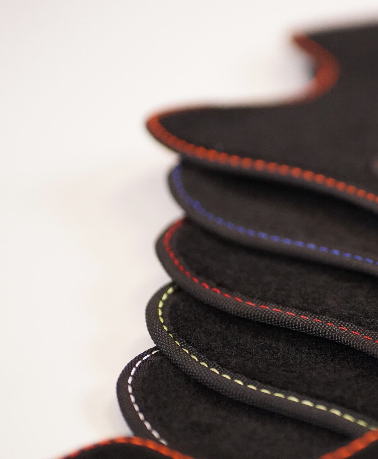 Fits Audi A4 2008-2015 Saloon Boot Mat Black Carpet with Coloured Stitch Edge