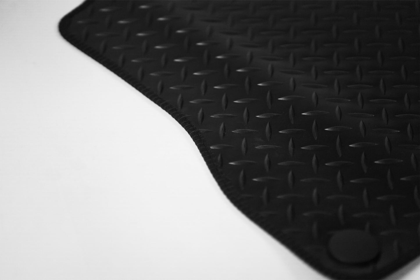 Fits Ford Tourneo Custom Minibus 2015 on Fully Tailored Floor Mat