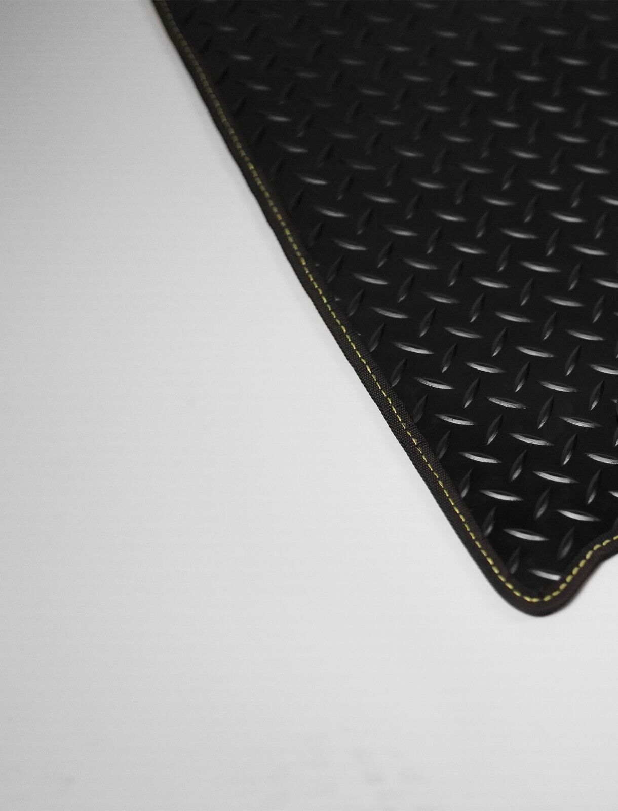 Fits Tesla Model Y Boot Mat in 3mm Rubber with Coloured Stitch Edge